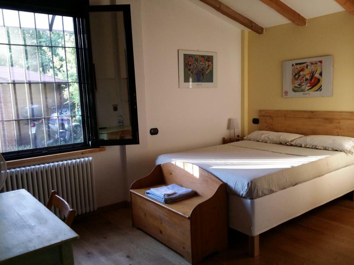 Bed and Breakfast R&B Albero Cavo Parma Esterno foto